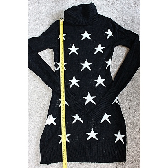 Host Pick!!!  🎱🍎🌈🐿️  Wildfox Astronauts Wife Star Print Dress, Large - Picture 4 of 10